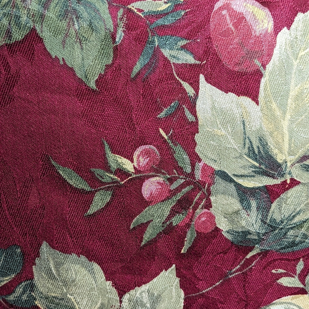 (A01)Floral & fruit/burgundy